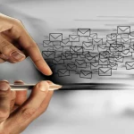 Hintergrund für E-Mail-Versand